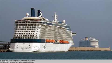 2022-CELEBRITY-REFLECTION-010233