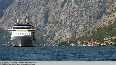 2022-CELEBRITY-REFLECTION-061010