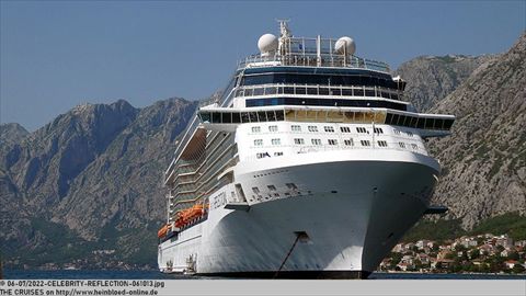 2022-CELEBRITY-REFLECTION-061013