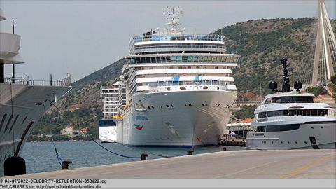 2022-CELEBRITY-REFLECTION-050422