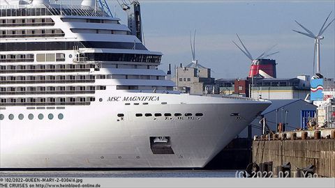 2022-QUEEN-MARY-2-030416