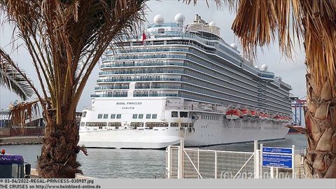 2022-REGAL-PRINCESS-030907