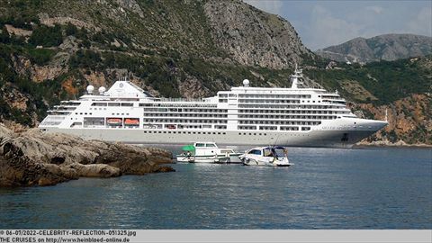 2022-CELEBRITY-REFLECTION-051325