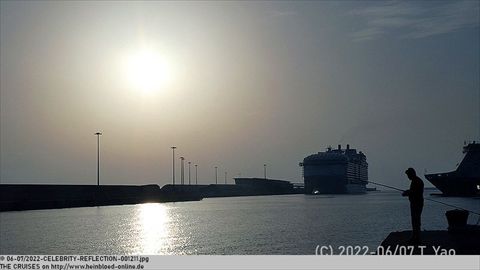 2022-CELEBRITY-REFLECTION-001211