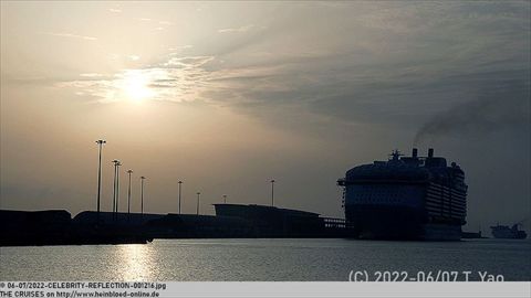 2022-CELEBRITY-REFLECTION-001216