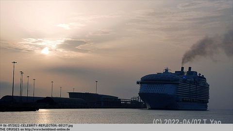 2022-CELEBRITY-REFLECTION-001217