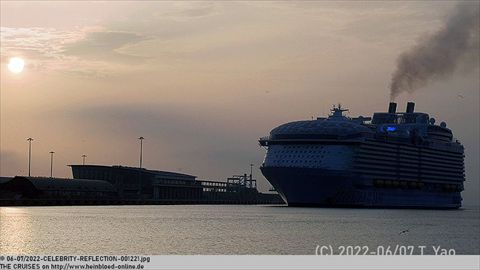 2022-CELEBRITY-REFLECTION-001221