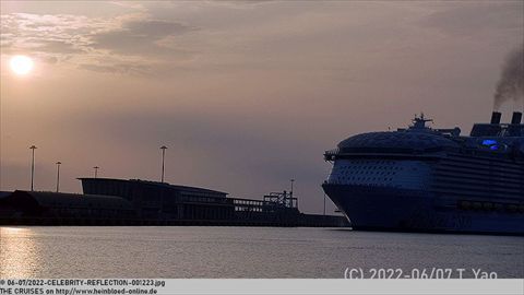 2022-CELEBRITY-REFLECTION-001223